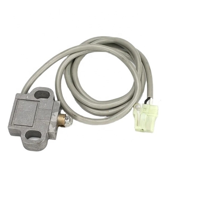 High Guarantee Excavator Switch 6F95 for PC200-5 PC200-6 D4C-9093 203-06-5621 Travelling Pressure Sensor