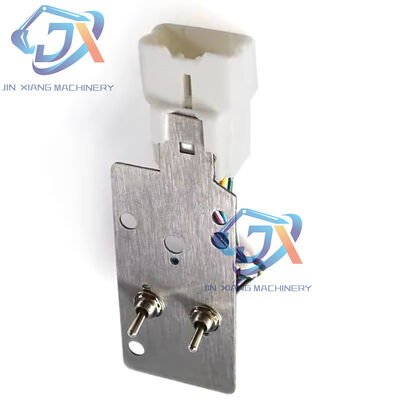 20Y-06-31320 Construction Machinery Parts for Komatsu PC200/210/300/350/360-7 Backup Switch Toggle Emergency Power Off 20Y0631320